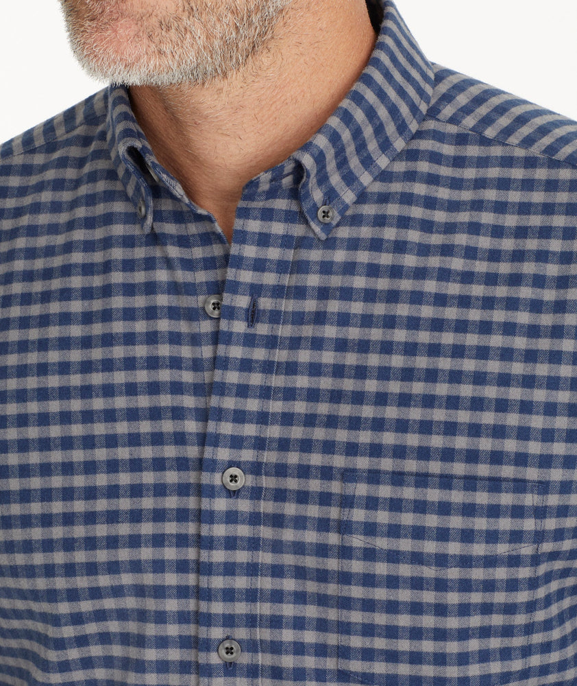 Wrinkle-Free Performance Flannel Bergstrom Shirt