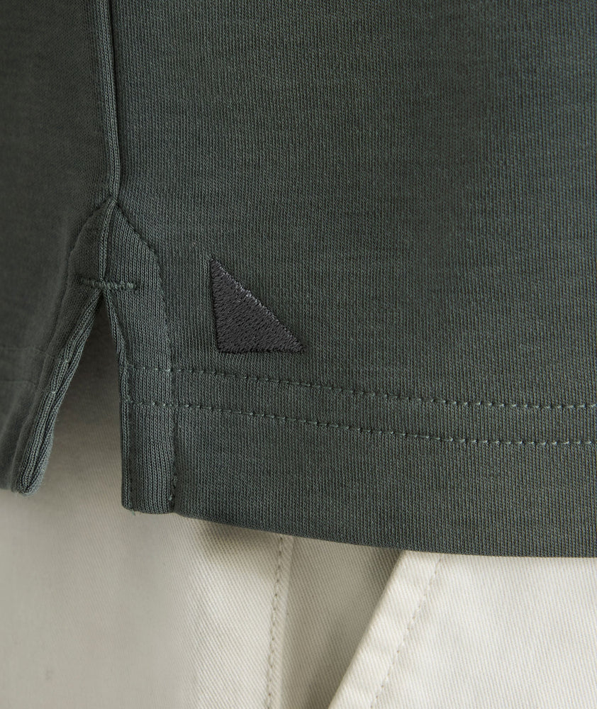 Model is wearing UNTUCKit Damaschino polo in Urban chic.