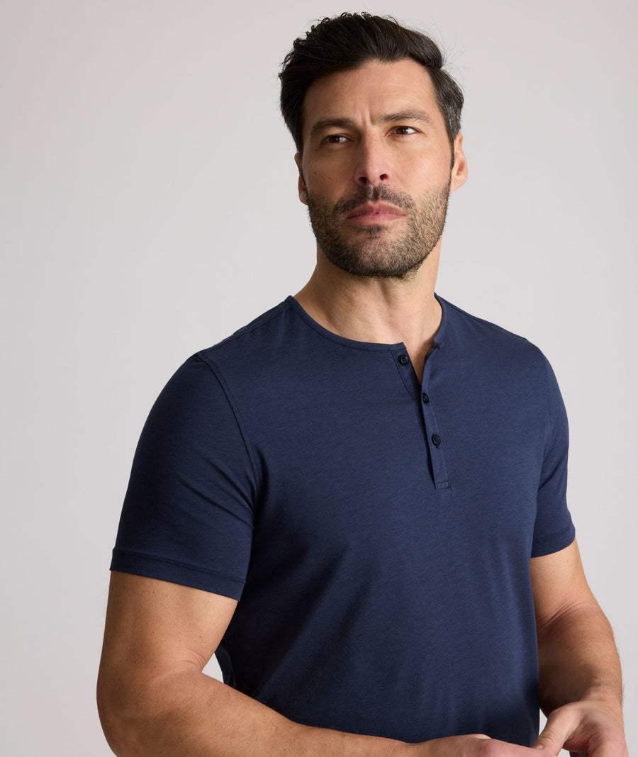 Henleys & Tee Shirts for Men | UNTUCKit