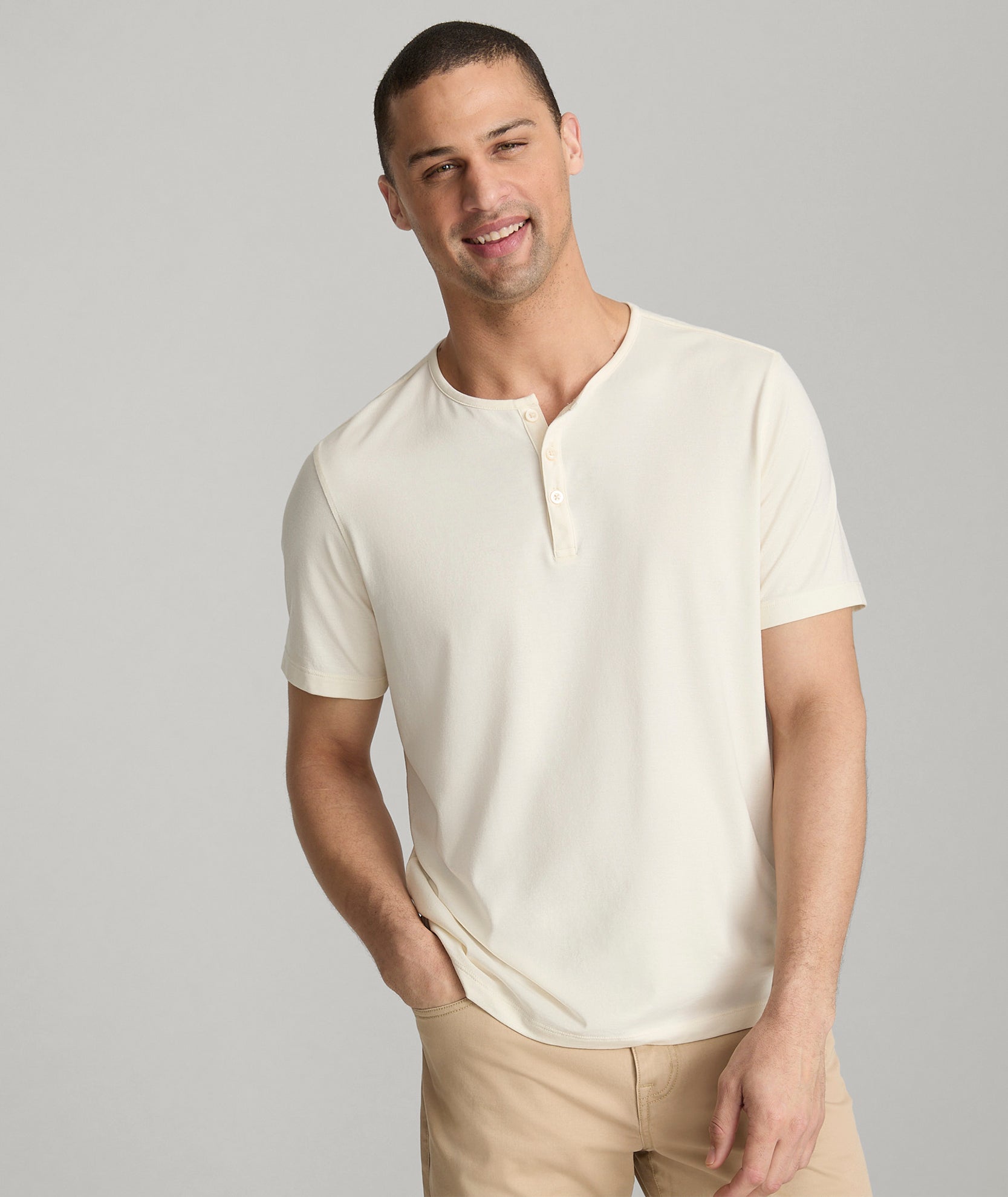 EcoSoft™ Short-Sleeve Henley Ecru | UNTUCKit Canada