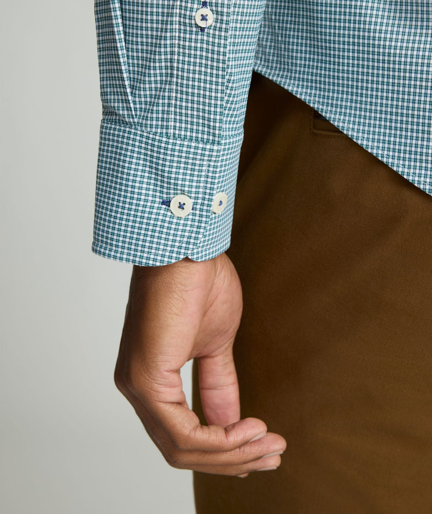 Model is wearing UNTUCKit Lafior Performance Shirt with Pocket. 