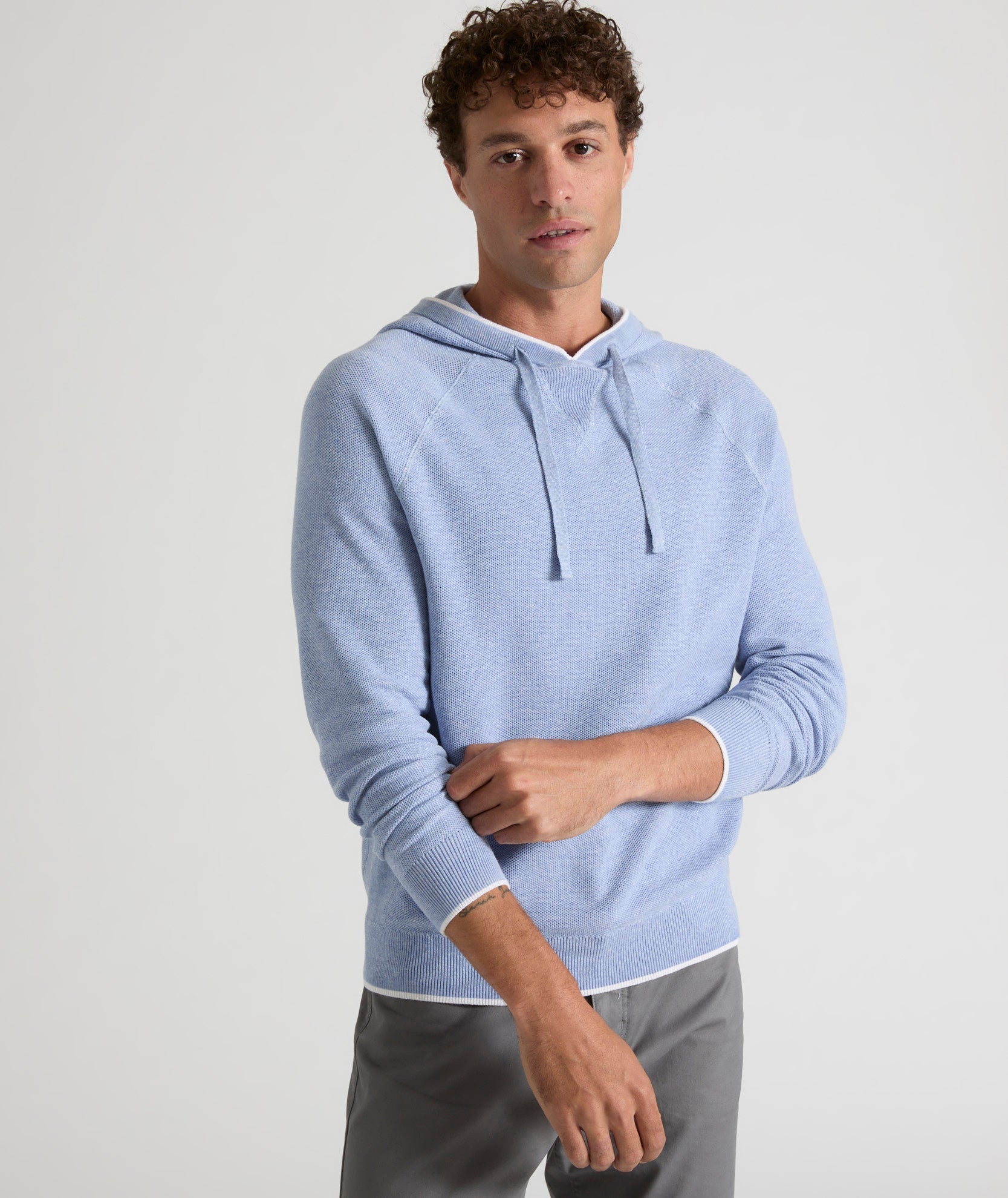 Men's Sweaters & Sweatshirts | UNTUCKit