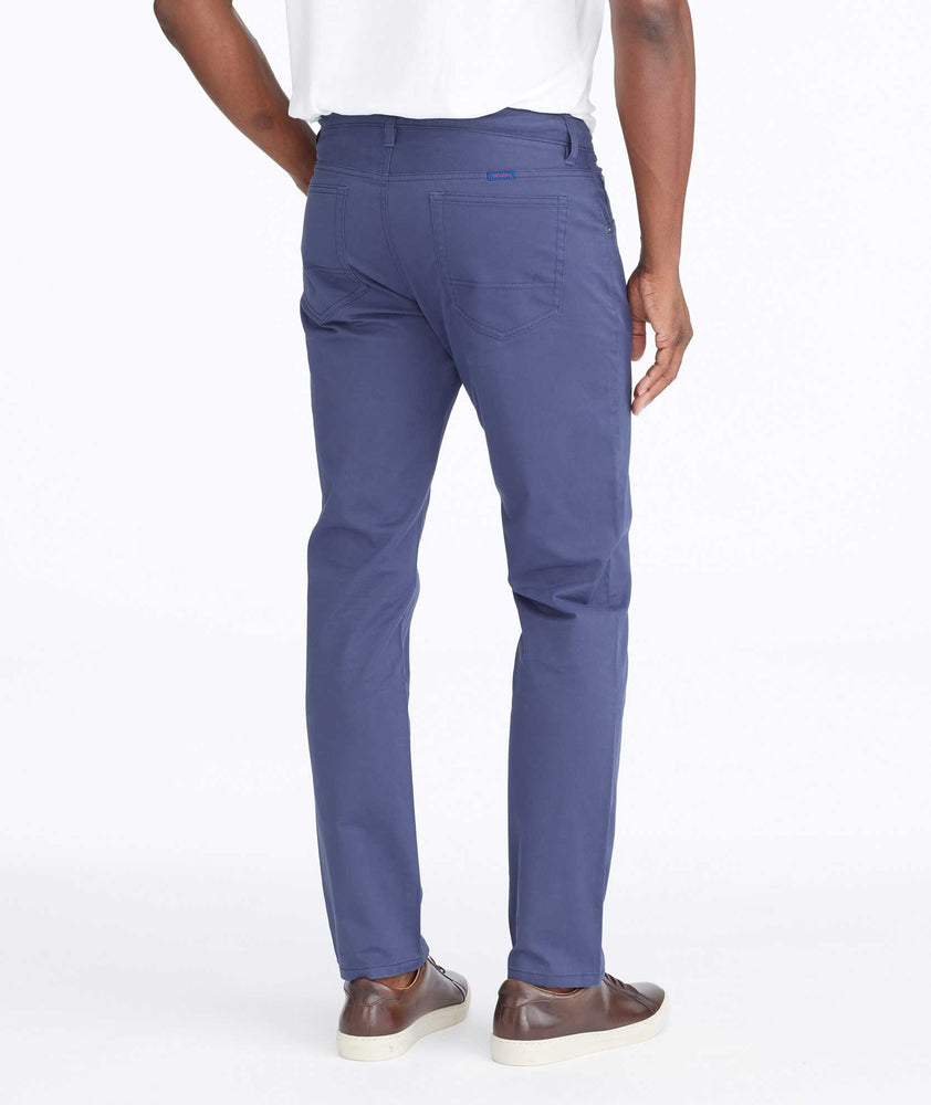 Model wearing a Dark Blue 5-Pocket Pants