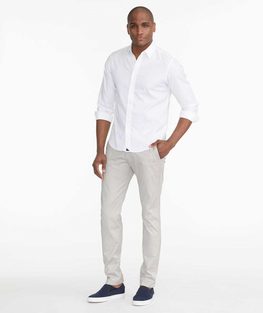 Model wearing a Grey Chino Pants