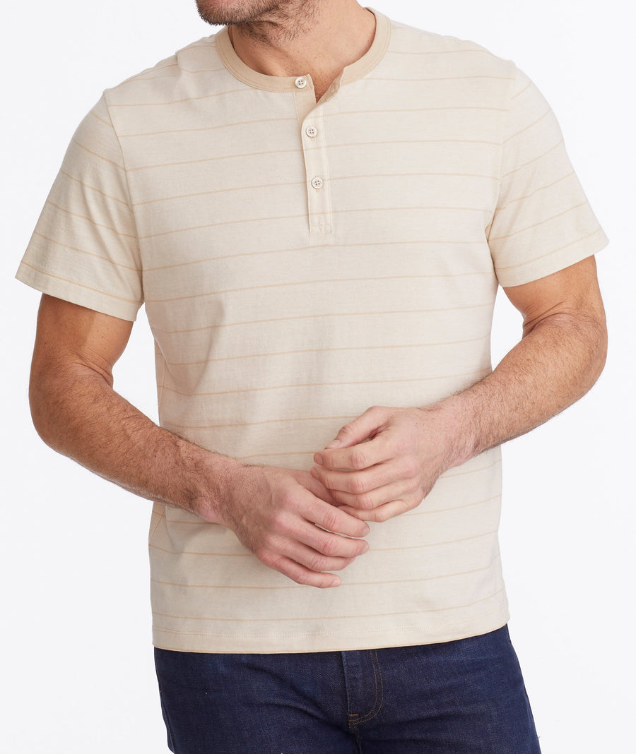 Henleys & Tee Shirts for Men | UNTUCKit