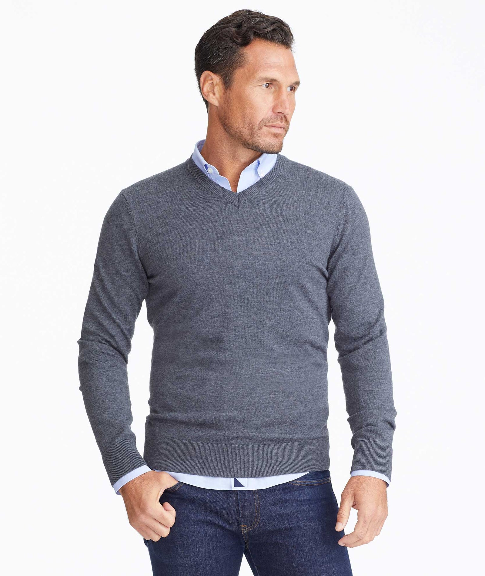 Merino Wool V-Neck Sweater Dark Gray | UNTUCKit Canada