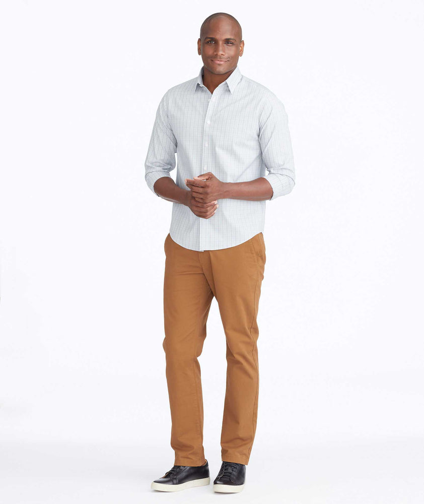 Model wearing a Brown Chino Pants