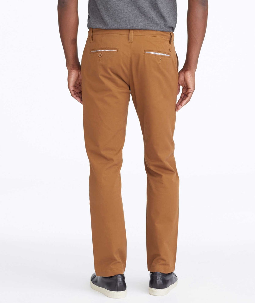 Model wearing a Brown Chino Pants